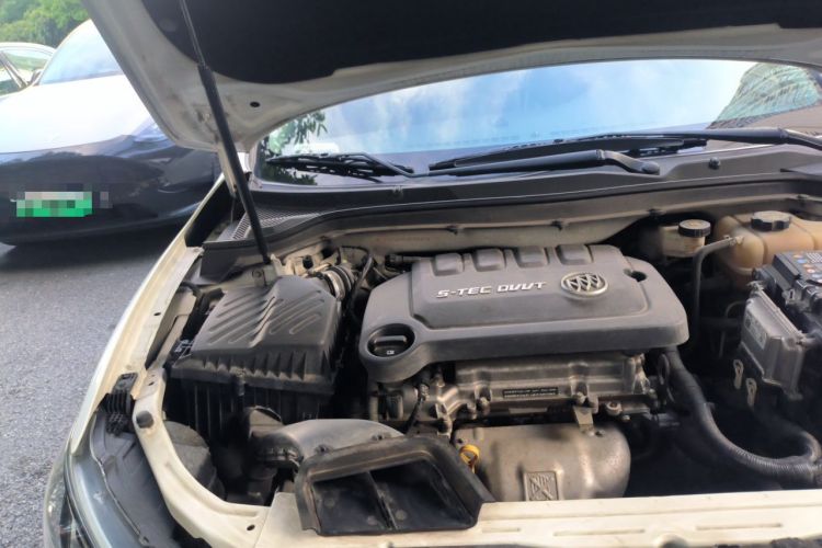 Used Buick GT 2015 15N Automatic Deluxe Edition Engine Bay Right