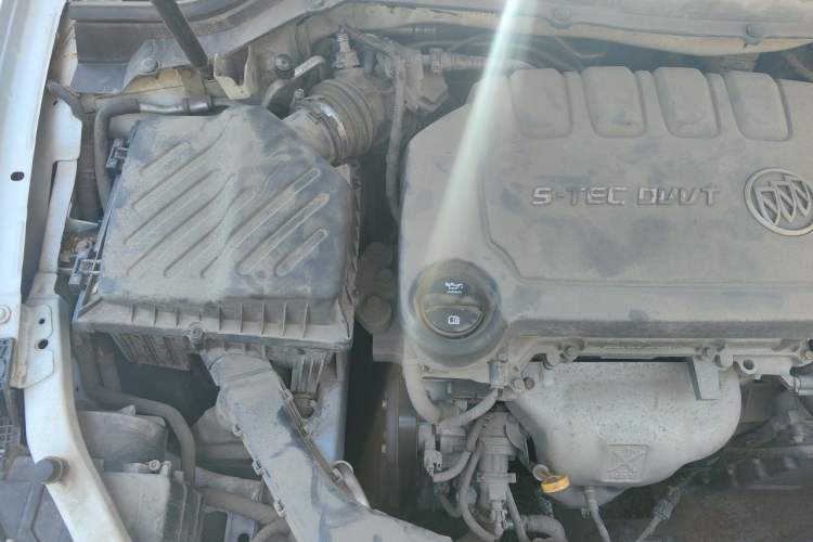 Used Buick GT 2015 15N Automatic Elite Version Engine Bay Right