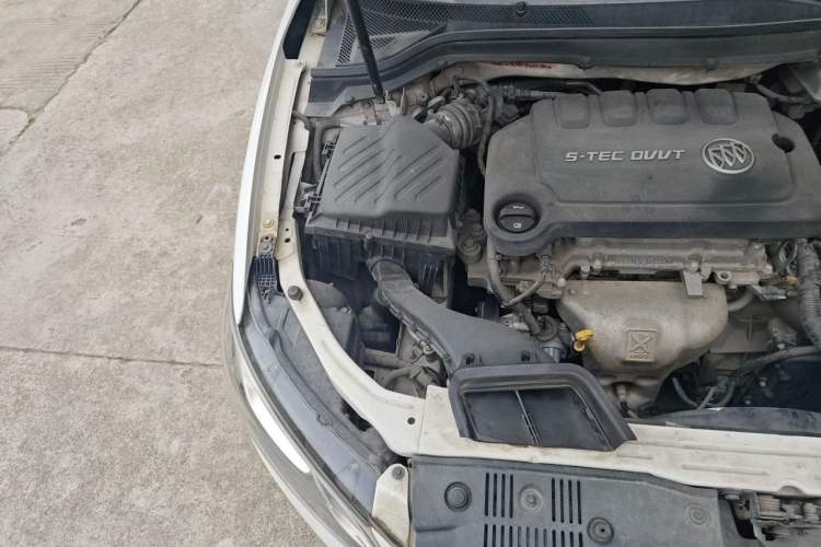 Used Buick GT 2015 15N Automatic Elite Version Engine Bay Right