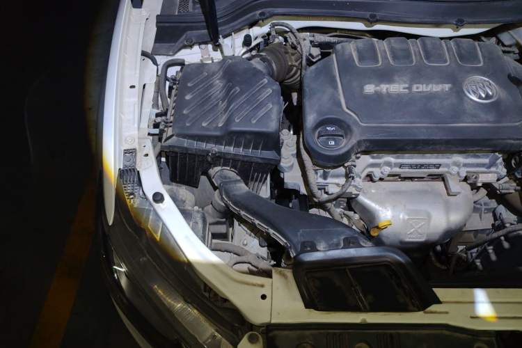 Used Buick GT 2015 15N Automatic Elite Version Engine Bay Right