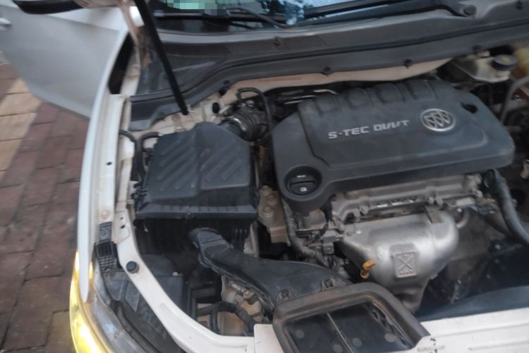 Used Buick GT 2015 15N Automatic Elite Version Engine Bay Right