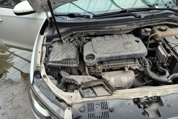Used Buick GT 2015 15N Automatic Deluxe Edition Engine Bay Right