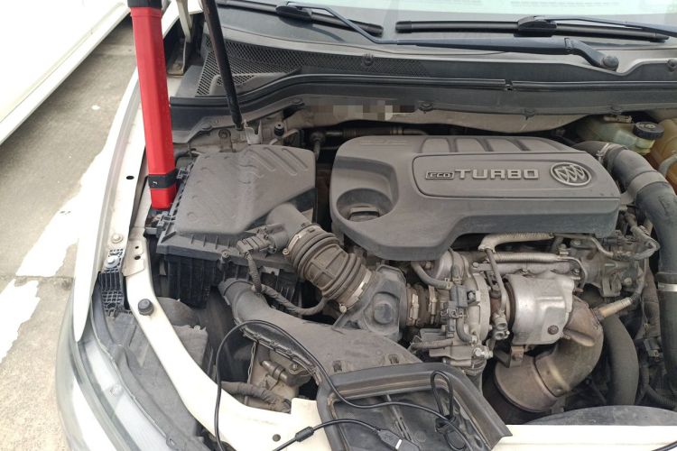 Used Buick GT 2015 18T Dual-Clutch Elite Model Engine Bay Right