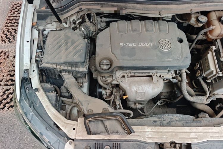 Used Buick GT 2015 15N Automatic Elite Version Engine Bay Right