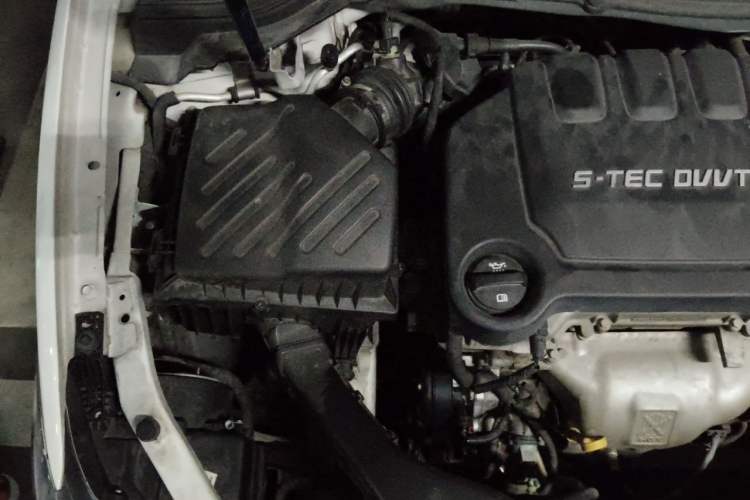 Used Buick GT 2015 15N Automatic Deluxe Edition Engine Bay Right
