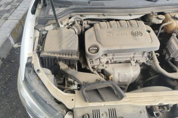 Used Buick GT 2015 15N Automatic Elite Version Engine Bay Right