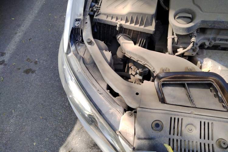 Used Buick GT 2015 15N Automatic Elite Version Engine Bay Right