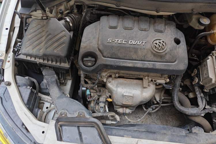 Used Buick GT 2015 15N Manual Elite Edition Engine Bay Right