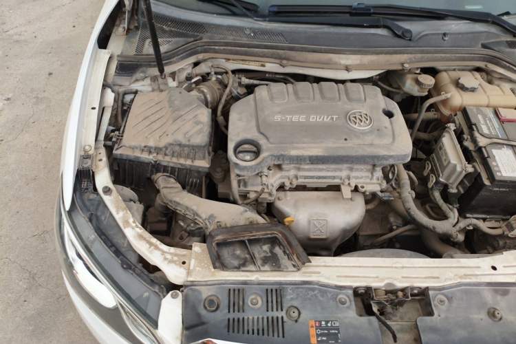 Used Buick GT 2015 15N Automatic Elite Version Engine Bay Right