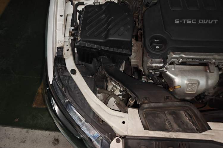 Used Buick GT 2015 15N Automatic Deluxe Edition Engine Bay Right