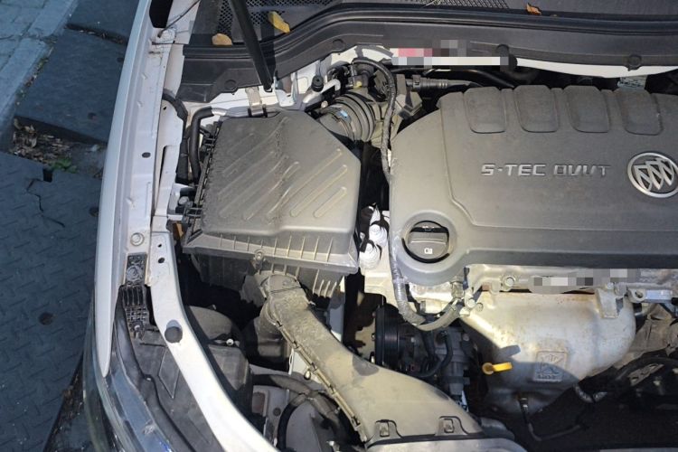 Used Buick GT 2015 15N Automatic Elite Version Engine Bay Right