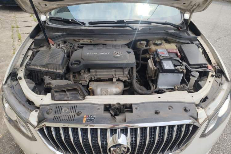 Used Buick GT 2015 15N Automatic Deluxe Edition Engine Bay