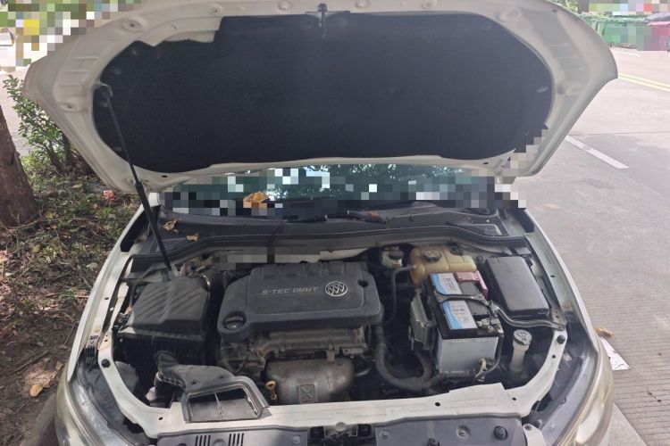 Used Buick GT 2015 15N Automatic Elite Version Engine Bay