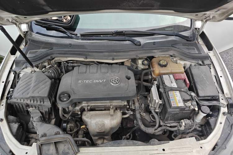 Used Buick GT 2015 15N Automatic Elite Version Engine Bay