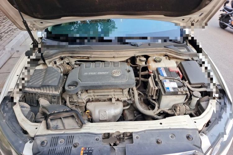 Used Buick GT 2015 15N Automatic Deluxe Edition Engine Bay