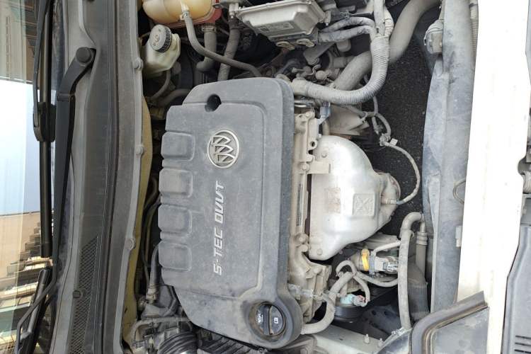 Used Buick GT 2015 15N Manual Elite Edition Engine Bay