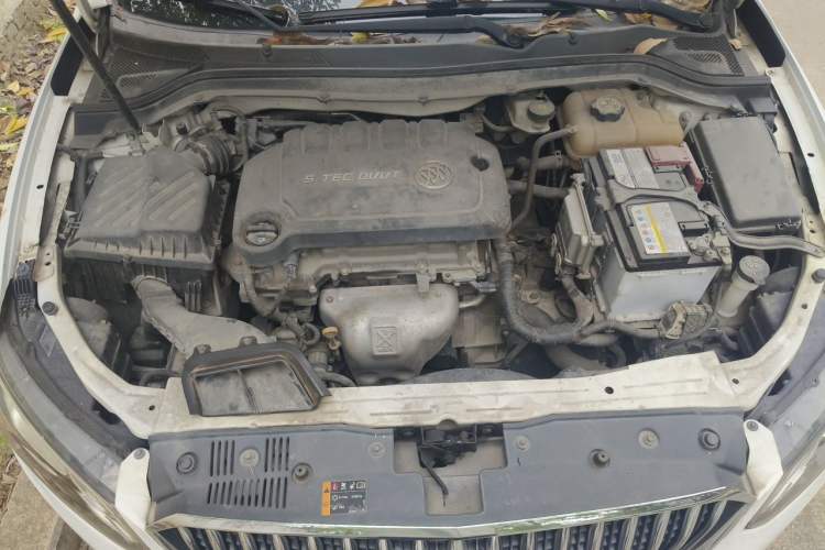 Used Buick GT 2015 15N Automatic Elite Version Engine Bay