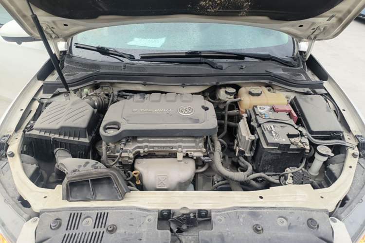 Used Buick GT 2015 15N Automatic Elite Version Engine Bay