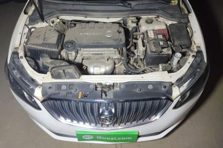 Used Buick GT 2015 15N Automatic Deluxe Edition Engine Bay