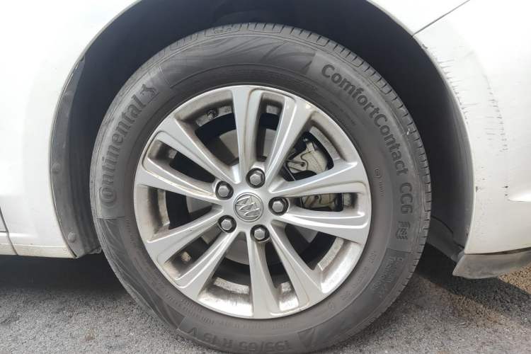 Used Buick GT 2015 15N Automatic Entry-Level Trim Exterior 1