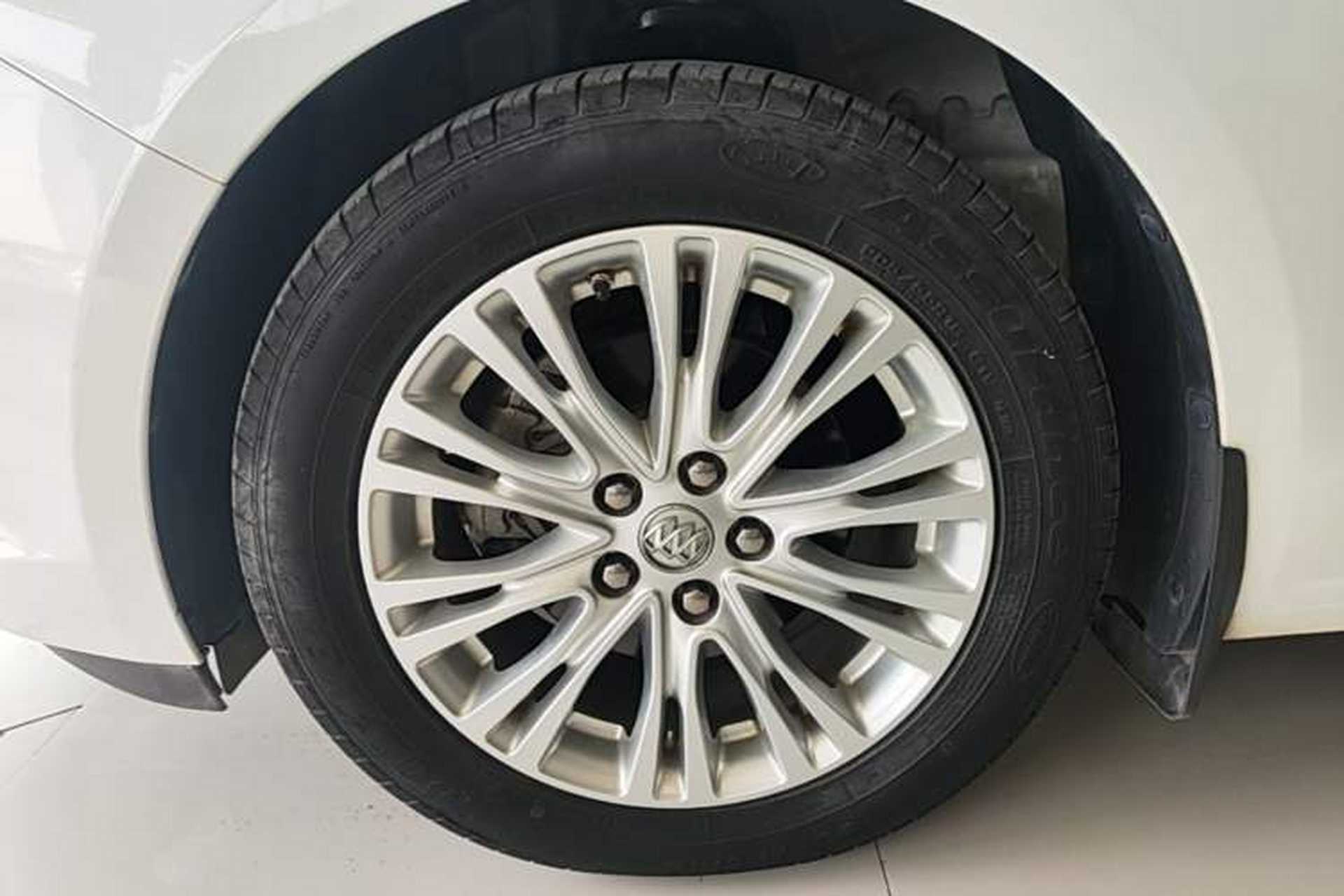 Used Buick GT 2015 15N Automatic Elite Version Exterior 1