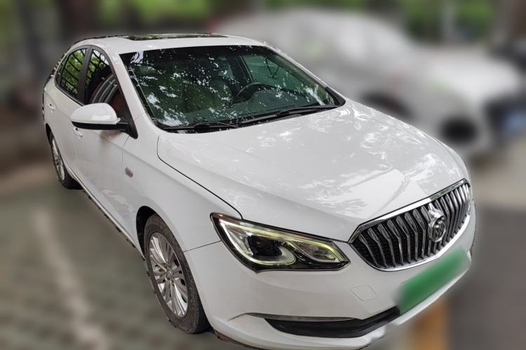 Used Buick GT 2015 15N Automatic Elite Version Exterior 2