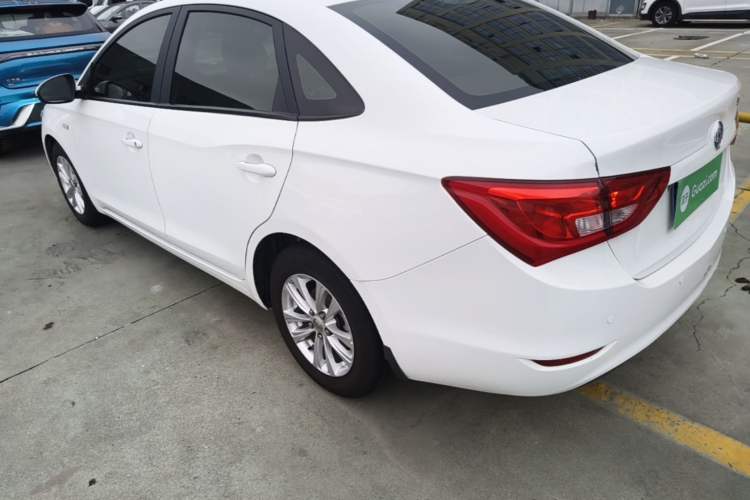 Used Buick GT 2015 15N Automatic Entry-Level Trim Exterior 2