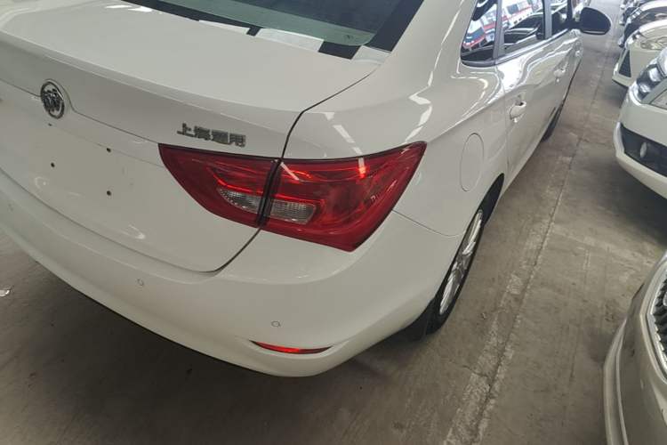 Used Buick GT 2015 15N Automatic Elite Version Exterior 3
