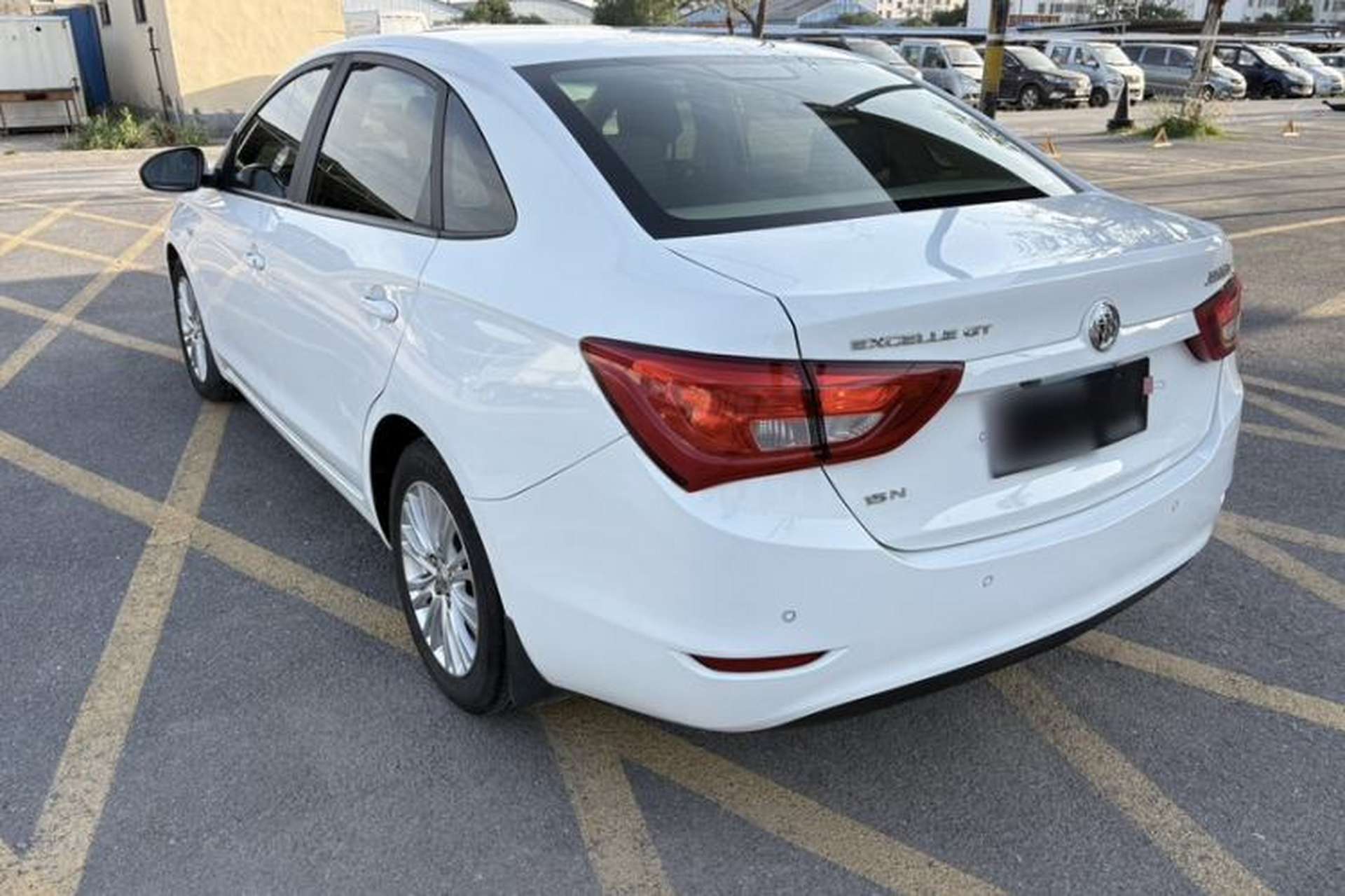 Used Buick GT 2015 15N Automatic Elite Version Exterior 4