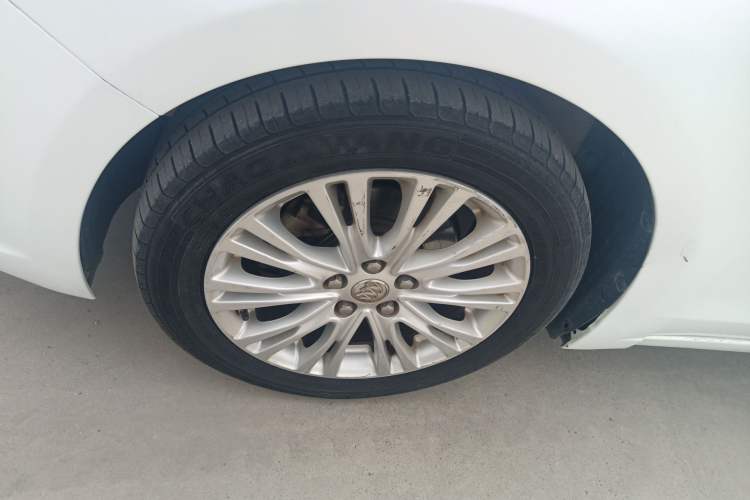 Used Buick GT 2015 15N Manual Elite Edition Exterior 4