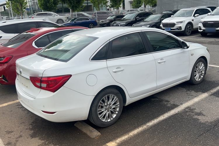 Used Buick GT 2015 18T Dual-Clutch Elite Model Exterior 4