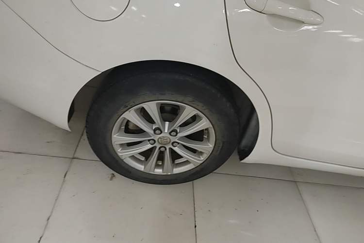 Used Buick GT 2015 15N Automatic Entry-Level Trim Exterior 5