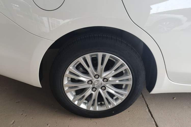 Used Buick GT 2015 15N Automatic Deluxe Edition Exterior 5