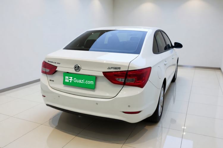 Used Buick GT 2015 15N Automatic Elite Version Exterior 5