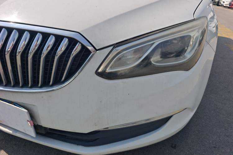 Used Buick GT 2015 15N Automatic Elite Version Exterior 5