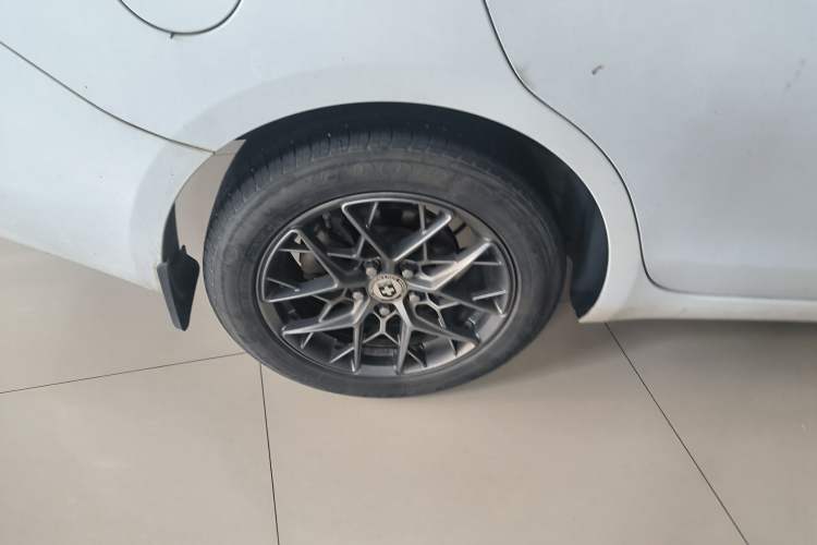 Used Buick GT 2015 15N Automatic Deluxe Edition Exterior 5
