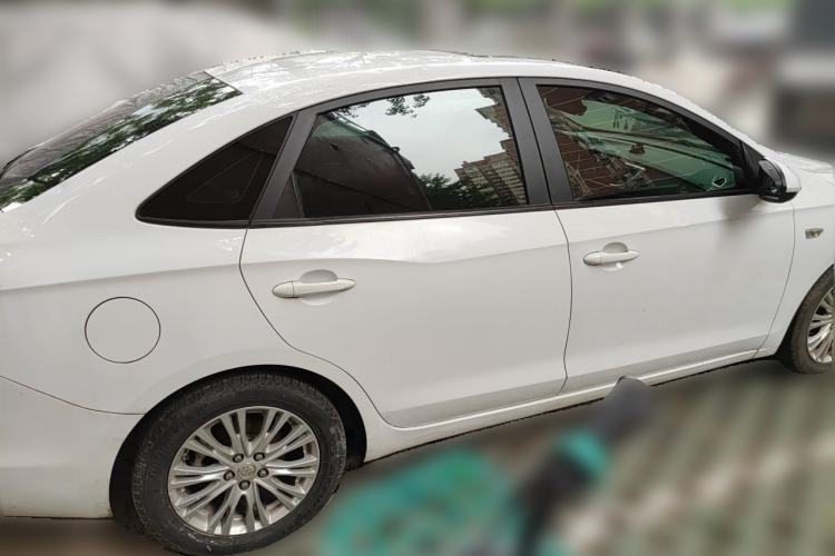 Used Buick GT 2015 15N Automatic Elite Version Exterior 5