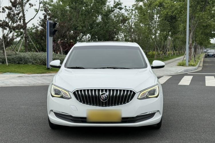 Used Buick GT 2015 18T Dual-Clutch Luxury Model Exterior 7
