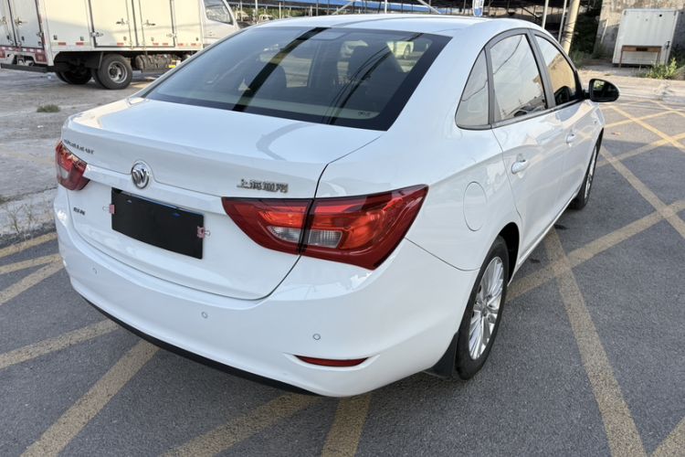 Used Buick GT 2015 15N Automatic Elite Version Exterior 7