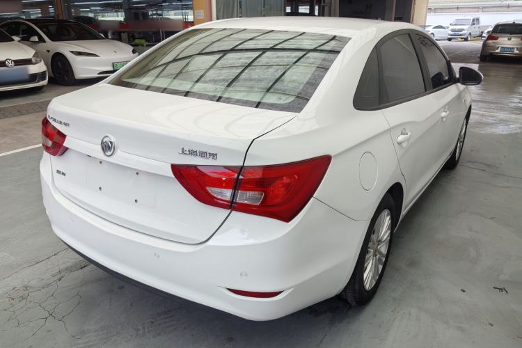 Used Buick GT 2015 15N Automatic Elite Version Exterior 9
