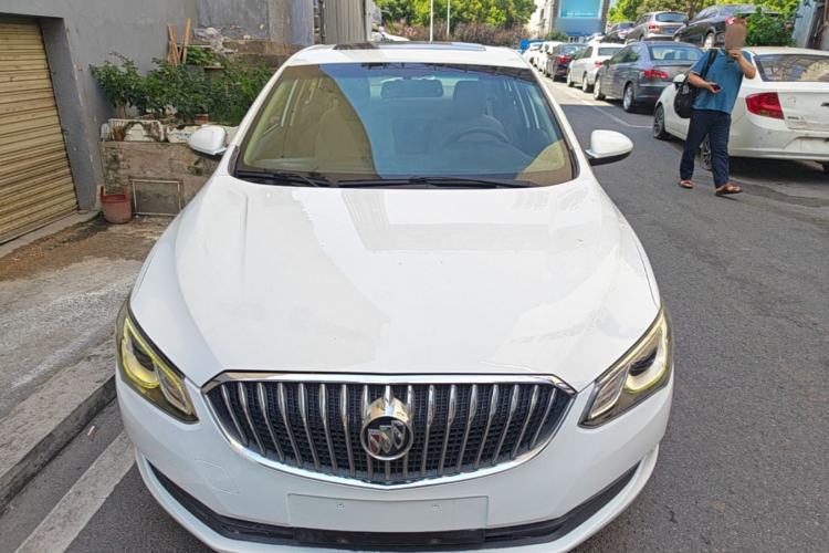 Used Buick GT 2015 15N Automatic Elite Version Front