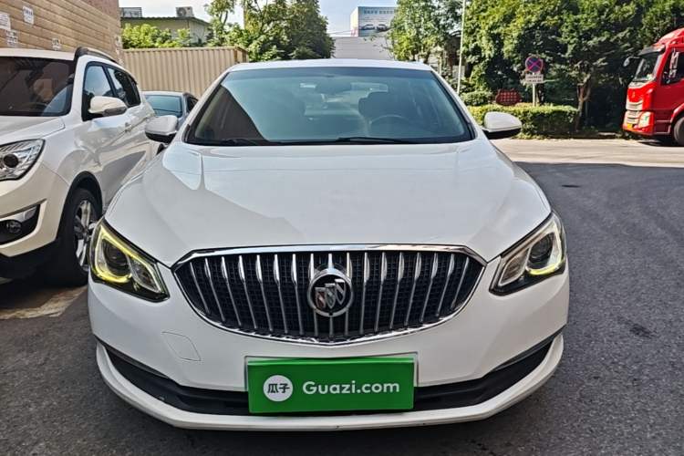 Used Buick GT 2015 15N Automatic Elite Version Front