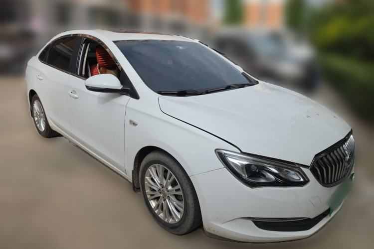 Used Buick GT 2015 15N Automatic Elite Version Front Right 45 Deg