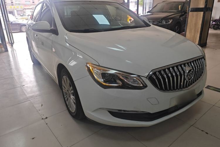 Used Buick GT 2015 15N Automatic Elite Version Front Right 45 Deg