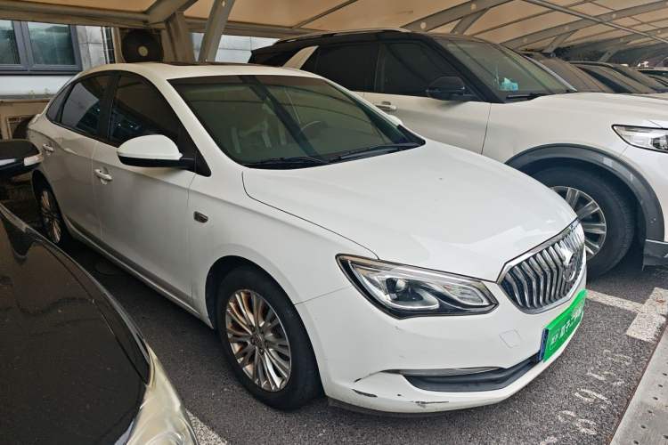 Used Buick GT 2015 15N Automatic Elite Version Front Right 45 Deg