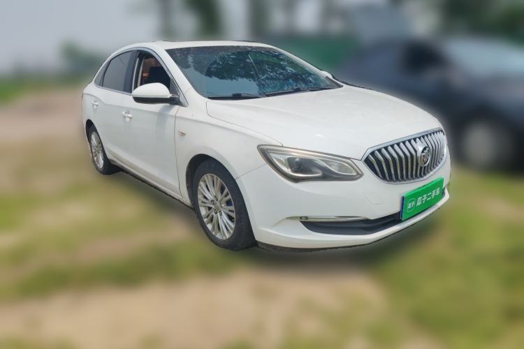 Used Buick GT 2015 15N Automatic Elite Version Front Right 45 Deg