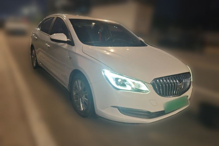 Used Buick GT 2015 15N Automatic Elite Version Front Right 45 Deg