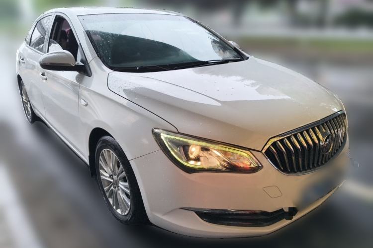 Used Buick GT 2015 15N Automatic Elite Version Front Right 45 Deg