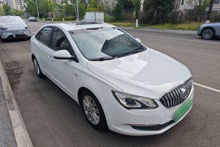 Used Buick GT 2015 15N Automatic Deluxe Edition Front Right 45 Deg