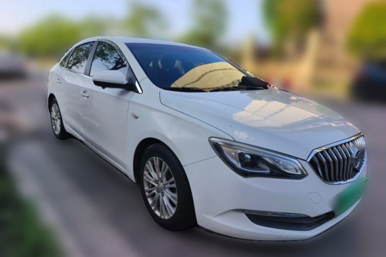 Used Buick GT 2015 15N Automatic Elite Version Front Right 45 Deg